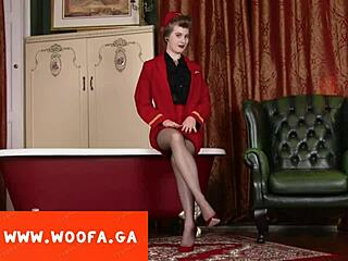 woofa indulges in solo masturbation session two