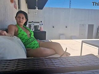 Wow, banging the new sexy neighbor hard!