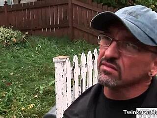 watch him lick that pumped pussy till she squirts!