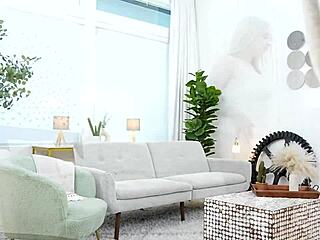 Kylie Shay Spreads Tight Legs Wide for Intense Missionary Ride and Wet Doggystyle