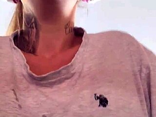 At the gym, doing cardio, i got so hot i ripped off my clothes, exposing my big natural tits and wet pussy