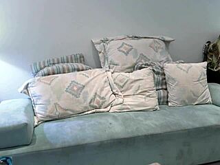 milf cheats and bangs the lawnboy hard