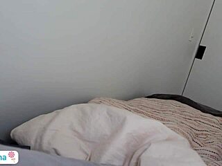 I’m stunned as little stepsister catches me and joins in bed