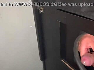 Meu Corno Vendo Eu Gozar Gostoso Em Outra Pica No Swing A Camisinha Estourou E Limpei O Pau Dele Hot Bar