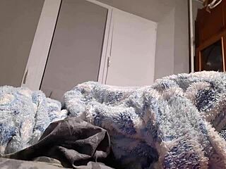 In a cold apartment we set up a room to warm up with girls.