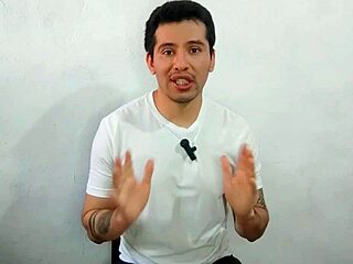 spa massage turns into fucking the muscular masseuse