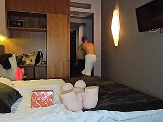 it was so funny to fuck my girlfriend with britney di tantaly in this threesome