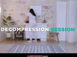 sophia burns says, 'let me massage your shaved pussy and give deepthroat blowjob'