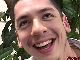 Cody and Kaylee: Bodacious Bubble Butt Bitches in 69 and Doggystyle