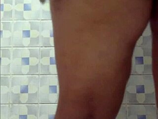 Mature Woman Pees In Lima Hotel Bathroom