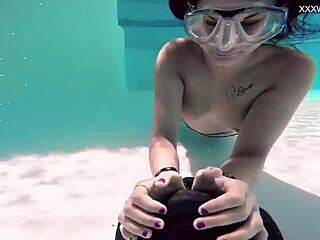 Brita Piskova Masturbates Underwater In Pool