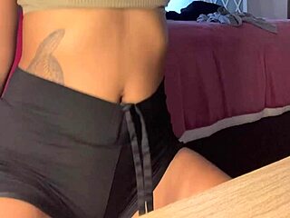 Mais Um Corninho Na Minha M�o Goza Vai Seu Safado Da Leitinho Que T� Com A Boca Aberta J�