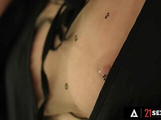 21 Sextury - Naughty Sata Jones Gives Tight Ass to Charlie Dean