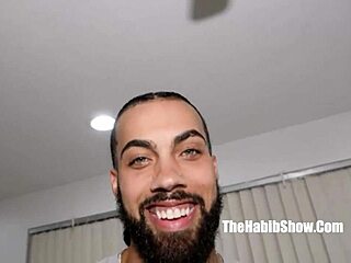 James Angel Finally Nails Reeses Pieces in Ghetto Action