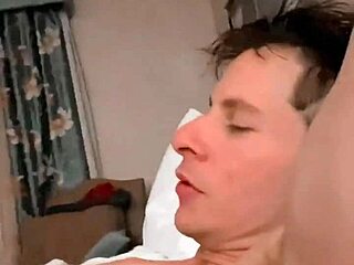 Kitty Wants To Play Pussy Lick Sloppy Head!