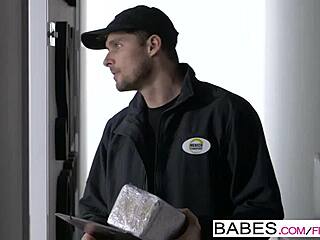 Office babe Sasha Rose dominates Kristof Cale with strapon.