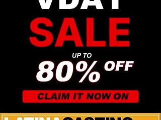 Curvy Colombian Amateur Fucks On Camera