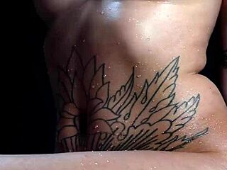 i'm a hot tranny squirting passionately