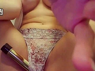 Amateur girl uses vibrator on shaved pussy to orgasm