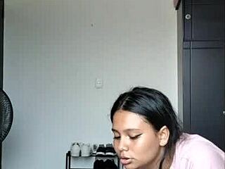 Mi Cuñado Se Encuentra en Su Siesta y Yo Entro a Montar en Su Gran Polla