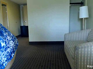 look at my big ass shaking in thongs and panties