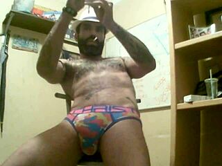 I am fucking the tasty guy passionately