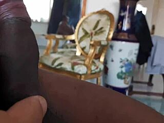 Do black monster cocks matter in this mature blowjob scene?