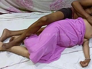 Devar Pounds Bhabhi in Dirty Desi Creampie Fuck!