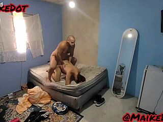 Demolishing the red woodpecker's cabin with bareback big black cock