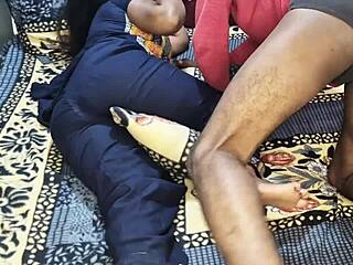 i'm banging indian chulbuli chachi in blue salwar with dirty talk. so hot!