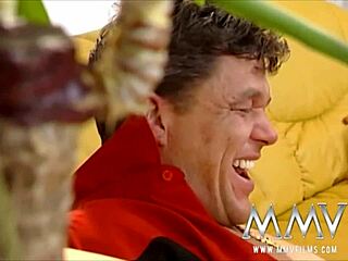 i watch the brunette hoe get a facial after blowjob