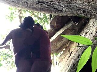 Amateurs enjoy hardcore beach sex with big asses