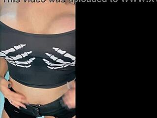 Brunette Babe Shows Off Big Ass!