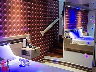 my husband has small dick, i need big cock for anal