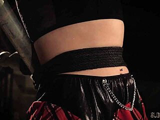 Latina model gets pounded by huge cock pussy casting.