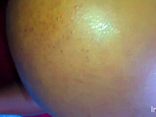 Does this ebony squirt 10 times in missionary?