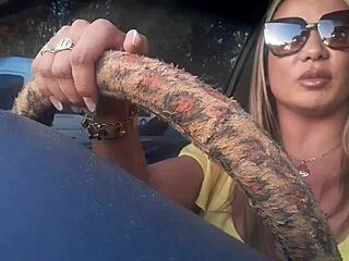 quick corrida with blonde pickachu mamadrivee