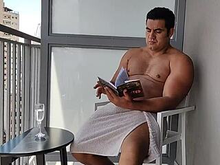 Bisexual studs get sprayed jizz.