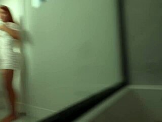 redhead step-sis and bff interrupt step-bros bathtime