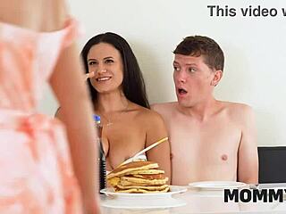 Bisexual studs jizz sprayed loads.