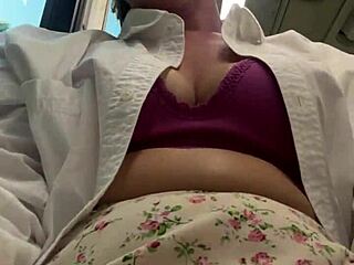 Christy Summers Uses Vibrator For Solo Masturbation Orgasm