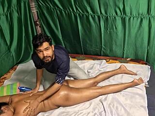 Horny Milf Begs To Cum Inside Her