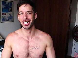 Novinho Gives Me His Ass Hidden - XVideos Red