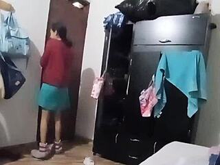 Chubby Stepdaughter Begs Step Daddy to Cum Inside Her Tight Pussy During Quickie