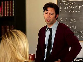 She Got Spoon Fucked By Her Stepbro