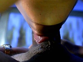 Colombian Latina Amateur Sucks Monster 24Cm Cock In Deepthroat Blowjob.