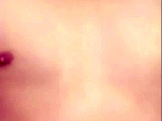 i watched a cute gay vietnamese show with handjob live on blued