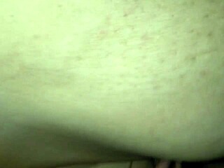 Mature woman in a trio setting