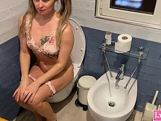 Homemade Couple Fucks With Cunilingus And Ass To Mouth.