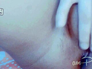 Amateur Asian Pussy Fingering Close-Up!